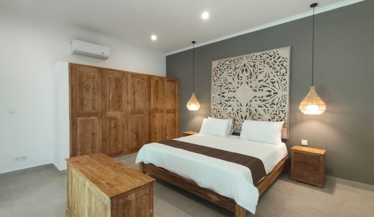 b2cc5b2f-e269-48f2-8e60-b4401ff4417e