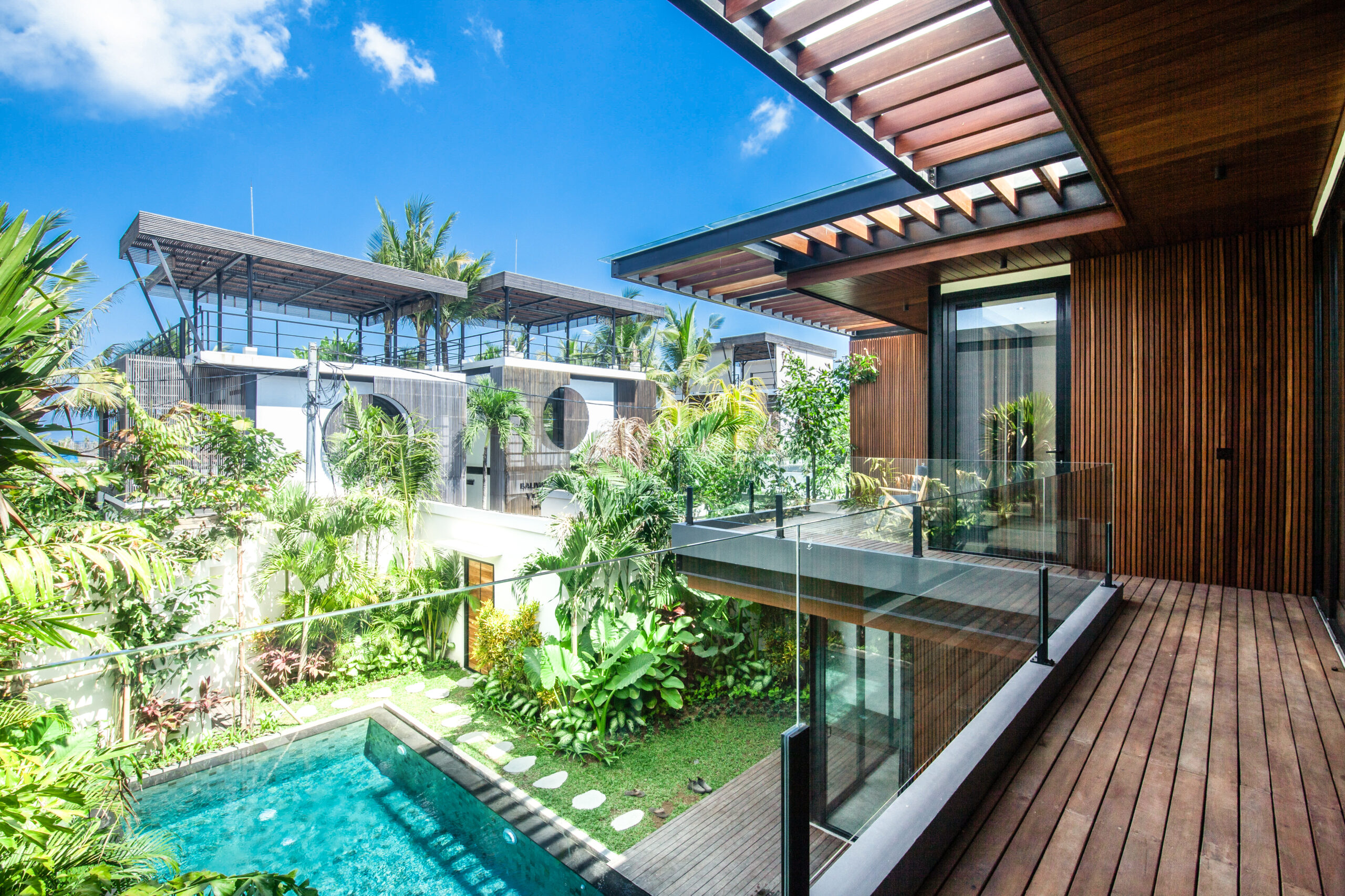 The villa is tranquil, yet close to the beach and all the action. with the enclosed living room.