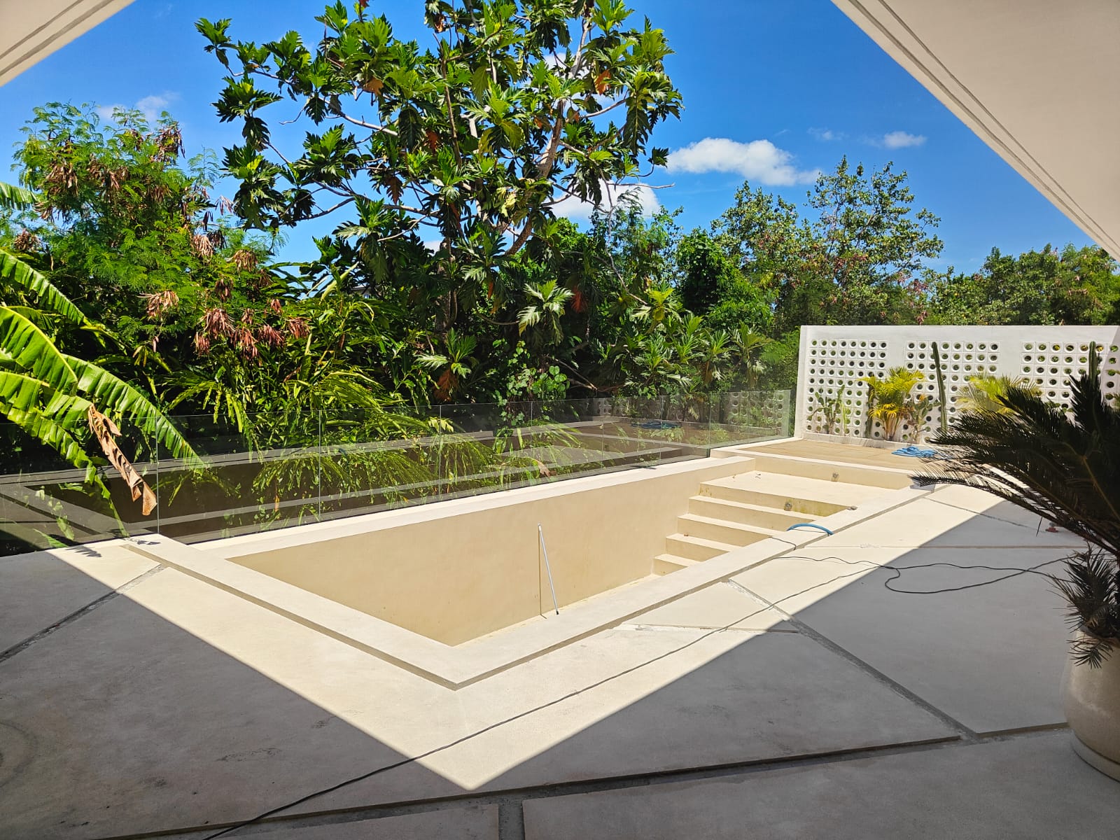 Modern Riverside Villa for Rent in Seseh Bali | 3 Bedroom Brand New Villa