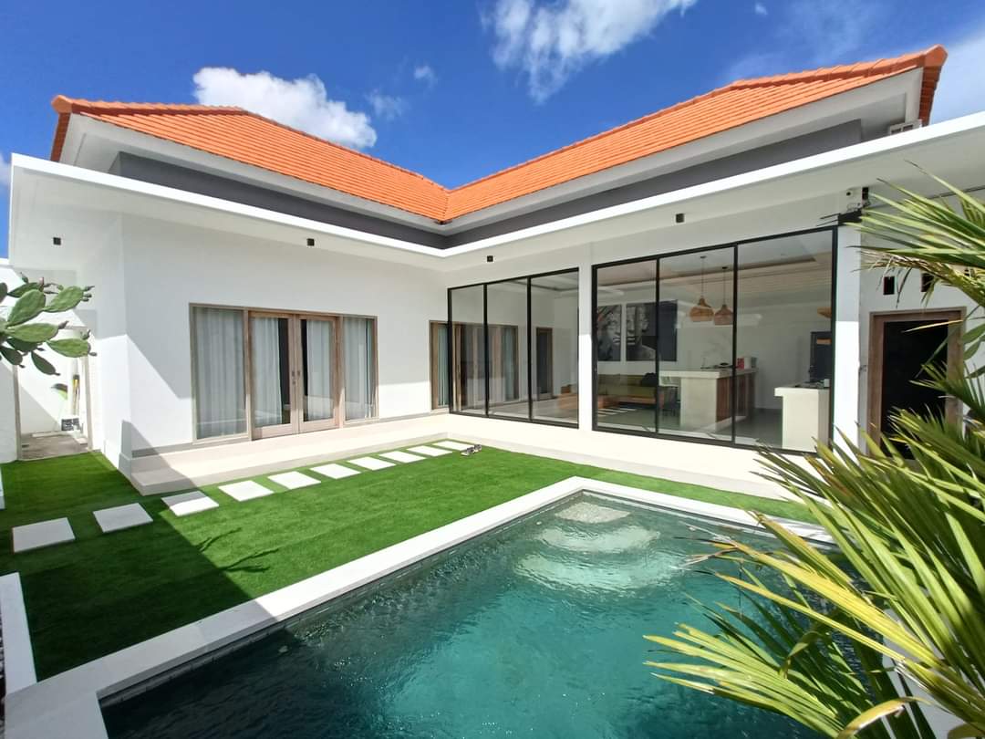 Brand New 2 Bedroom Villa for Rent in Seminyak Bali | Private Pool & Garden