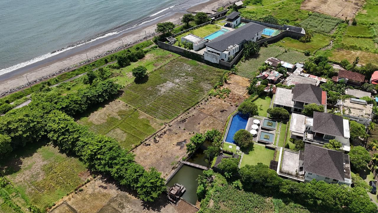 Affordable Beachfront Land for Sale (Freehold) / Long-Term Lease in Padang Galak, Sanur – 71 Are Tourism Zone (CODE LF 184 D)