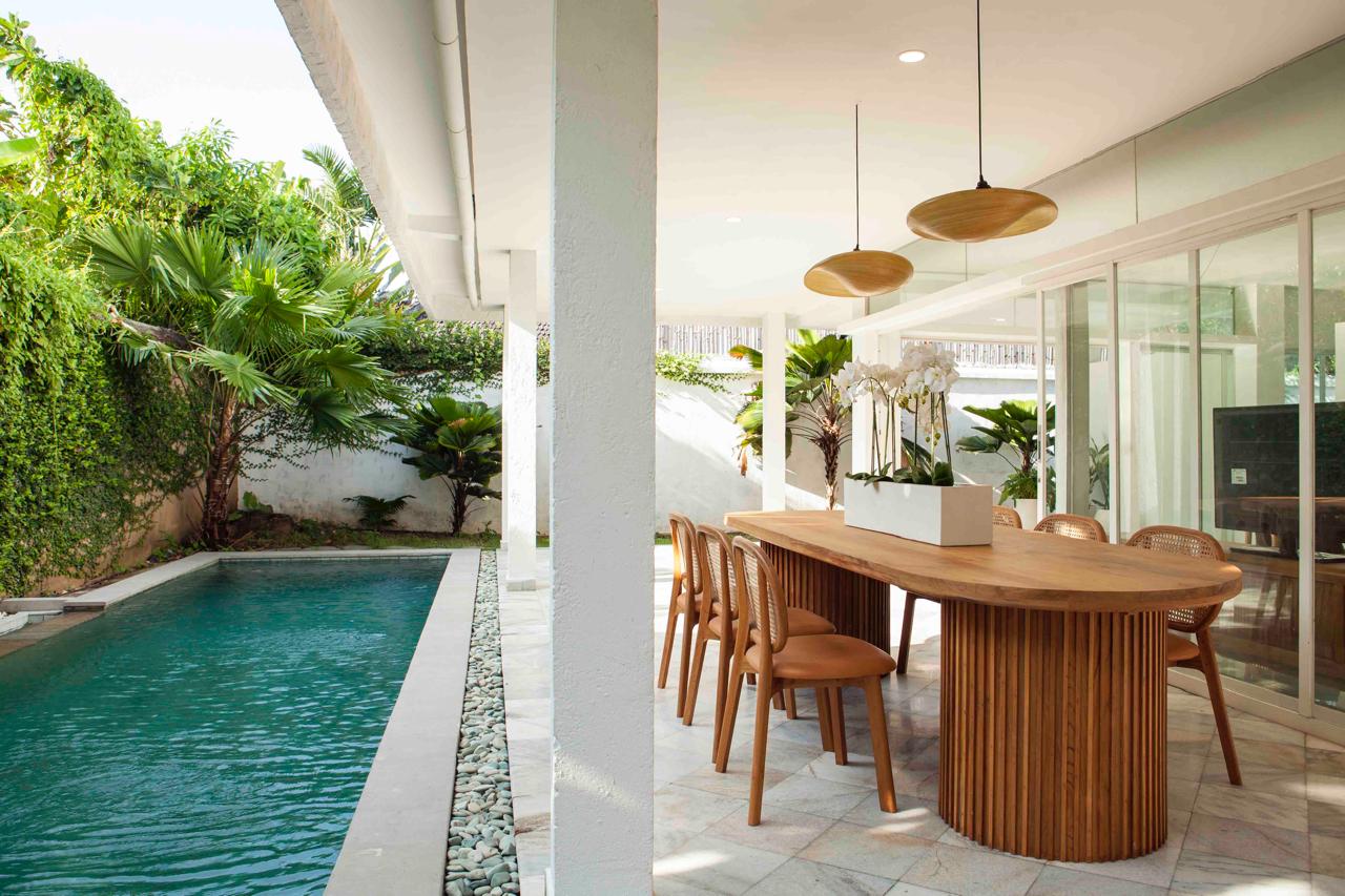 Brand New 4-Bedroom Villa for Sale in Prime Seminyak – 5 Minutes to the Beach (CODE FH)